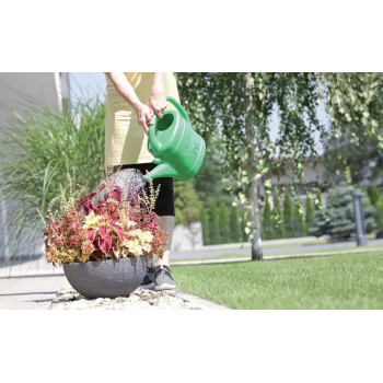 Konewka do podlewania 5L Spring kolor zielony Konewka do podlewania 5L Spring kolor zielony