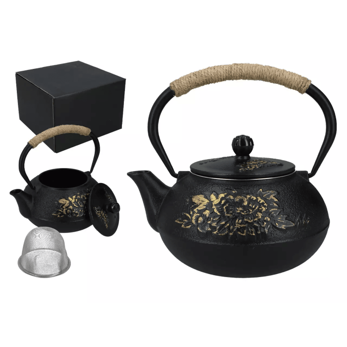 Czajniczek żeliwny z zaparzaczem 900 ml – emaliowany wkład, solidny