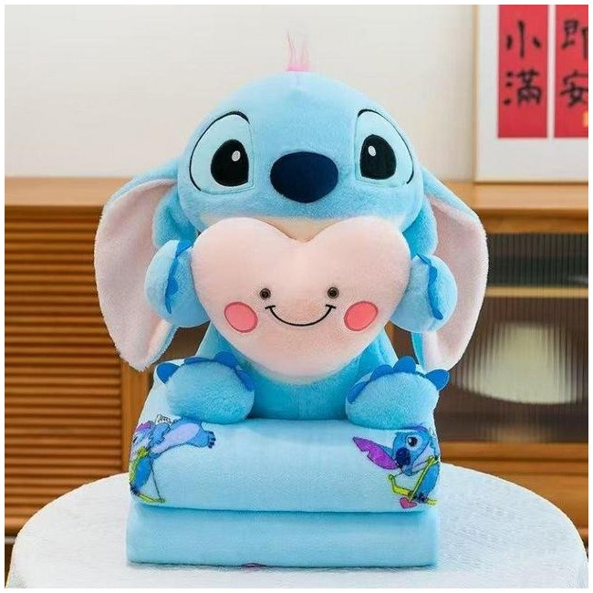 Maskotka Stitch z serduszkiem i kocykiem 2w1 błękitna przytulanka